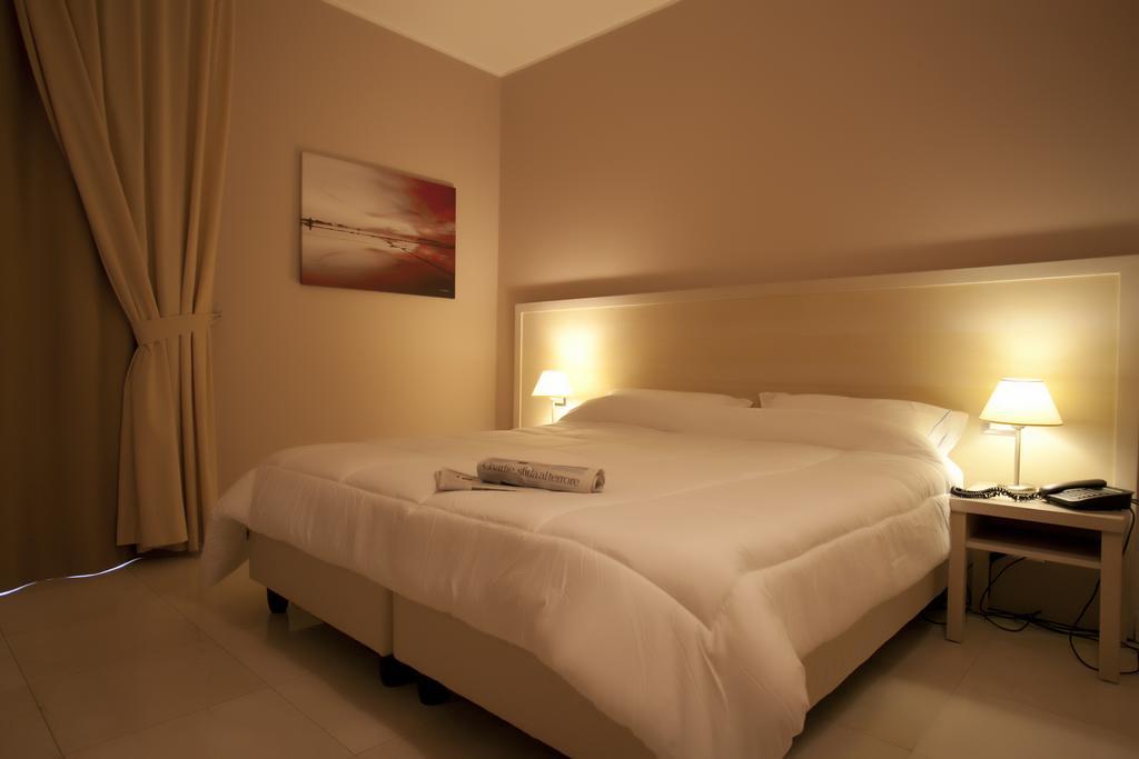 Hotel Tiziano Trapani Eksteriør bilde