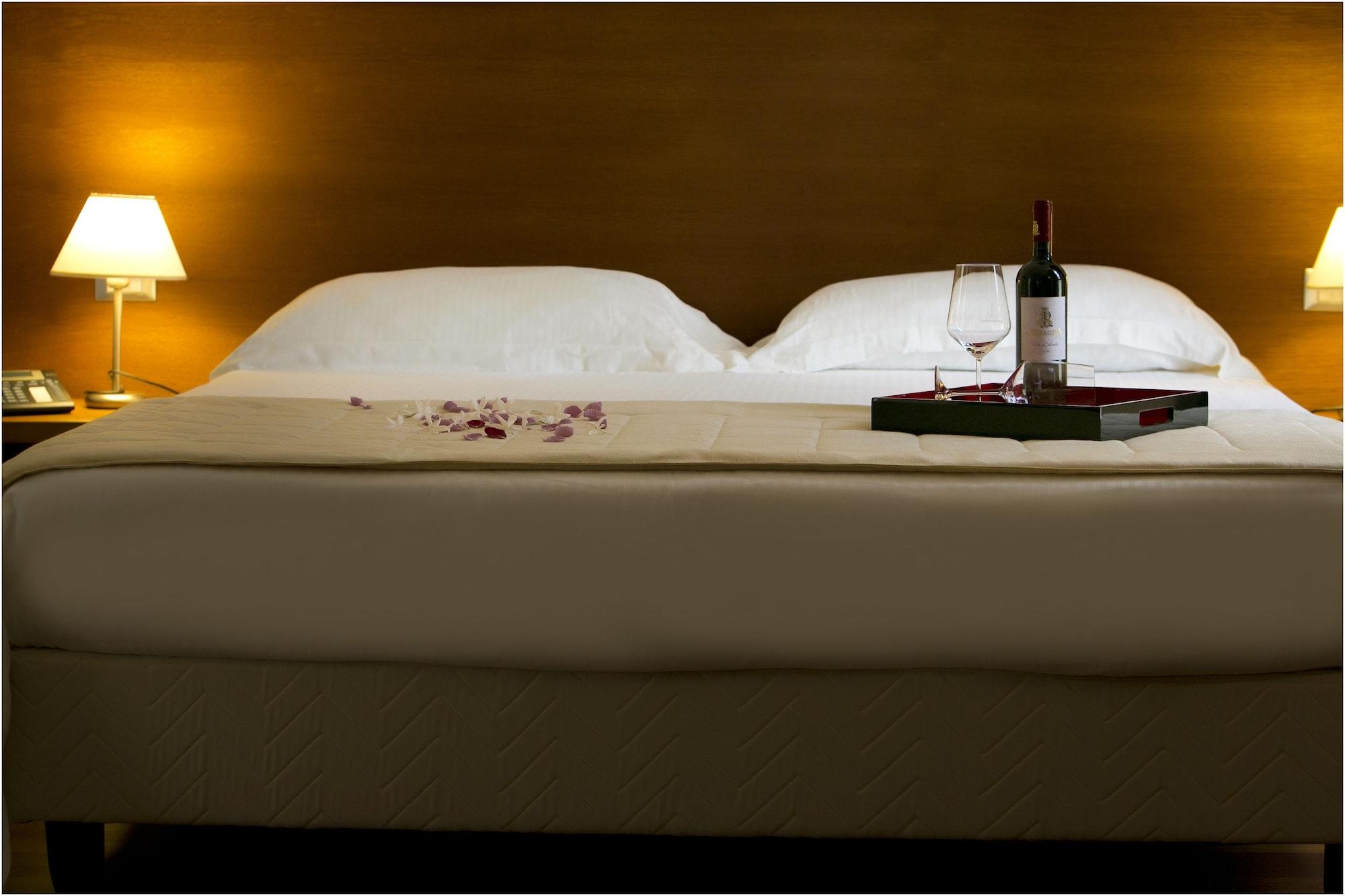 Hotel Tiziano Trapani Eksteriør bilde